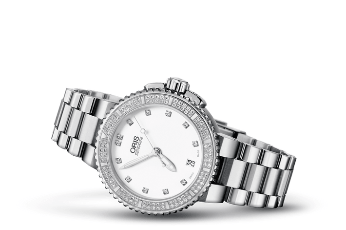 Image of Aquis Date Diamonds